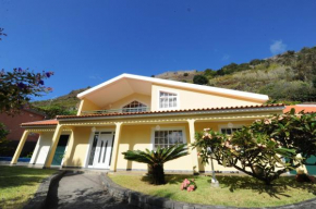  Villa Atlântico | Ponta do Sol  Понта-Ду-Сол